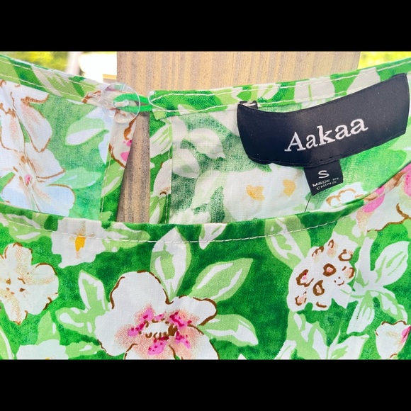 Nature's Glory Green Floral Print - Picture 2 of 8